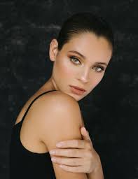 Daniela melchior was born on november 1, 1996 in almada, portugal. Daniela Melchior