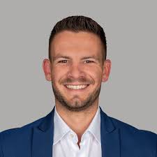 General agency Zoran Susic