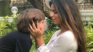 3 to play a crucial role in india's record fourth world title. Shah Rukh Khan S Children Abram And Suhana Khan Celebrate Raksha Bandhan With A Promise To Respect All Women