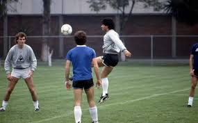 En la final de uruguay 1930, donde perdió 4 a 2 con los anfitriones. Argentina De Maradona Estreno Instalaciones De America Para Mundial 86 Mediotiempo