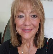 Welcome to Happy Hippies Group