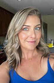 Bend and snap shimmer eyeshadow palette addition