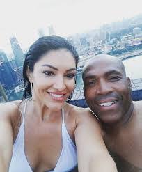 Kendra Butts's Instagram, Twitter & Facebook