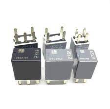 Amazon.com: (Pack of 3) #OEM Relays 13502751 13502752 13502753 Replacement  For GM GMC Chevy Cadillac Seville SLS SRX CTS ATS : Automotive