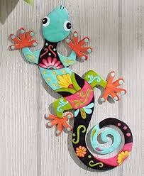 The Lakeside Collection Colorful Metal Garden Wall Hanging Gecko Lizard Review Outdoor Wall Decor Handcrafted Wall Art Southwestern Decorating