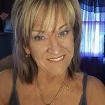 Deborah Nave's Instagram, Twitter & Facebook