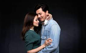 Pic by halimaton saadiah sulaiman. Fattah Amin Fazura Rakam Versi Baru Lagu Raya Sebagai Hadiah Buat Peminat Oh Media