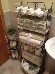 My Aunt Uses Washcloths Instead Of Hand Towels To Dry Hands Guests Put The Used Washcloths In A Basket She Then Washes The Towel Basket Towel Restroom Decor