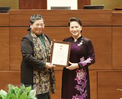 Trang tin điện tử truyền hình quốc hội việt nam cơ quan chủ quản: Ná»¯ Chá»§ Tá»‹ch Quá»'c Há»™i Ä'áº§u Tien Trong Lá»‹ch Sá»­ Va Nhiá»‡m Ká»³ Thanh Cong Bao Gia Lai Ä'iá»‡n Tá»­ Tin Nhanh Chinh Xac