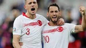 Burak yılmaz'ın golüyle sevinen milliler hakan çalhanoğlu'nun 2. Hakan Calhanoglu Tek Hedef Zafer Fotomac