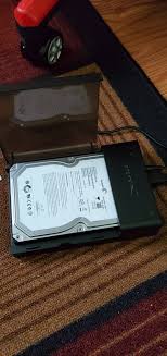 At this point the pc recognizes it but can't access it short amount of time just to get the data back. Seagate External Hard Drive Not Powering On Techpowerup Forums