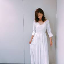 安田美沙子さんはinstagramを利用しています こないだの収録の衣装 背中が開いてるのが かわゆかった dress etretokyo のワンピース 日本酒を飲みすぎたのと 湿気で目が覚めた 深夜の更新 安田美沙子 ファッション レディース ワンピース