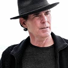 Stream Frank Bellucci music