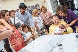 Você conhece todas as filhas do silvio santos? Gemeas Patricia Choca A Web Com Foto Das Filhas De Silvio Santos