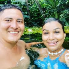 Melhor local p tirar o sal, super indico! Água super gelada😍