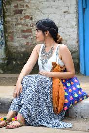 Embracing An Indian Aesthetic Boho Fashion Summer Summer Dresses Casual Boho Boho Fashion