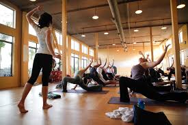 Yogakula ist ein internationales yogastudio im zentrum wiens. 20091213 Sianna 0002 Yogakula Flickr