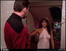 Naked Marina Sirtis in Star Trek: The Next Generation < ANCENSORED