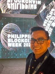 Jeff Salen's Instagram, Twitter & Facebook