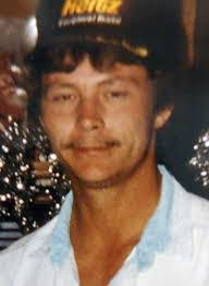 Scott Cilley's Instagram, Twitter & Facebook