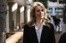 — after three years of delays, jury selection is underway in the trial of former theranos ceo elizabeth holmes in u.s. Ex Theranos Ceo Holmes S Fraud Trial Is Postponed For Virus Bloomberg