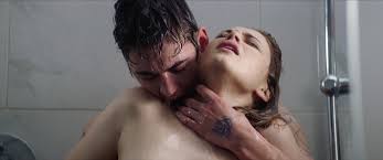 OMG, his butt: Hero Fiennes Tiffin gets naked in After We Collided