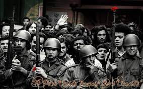 O major otelo saraiva de carvalho fez o plano militar e, na madrugada de 25 de abril, a operação para acabar com o regime vigente tomou conta dos pontos mais importantes da cidade de lisboa, em especial do aeroporto, da. 25 De Abril 1974 By Shockwav325 On Deviantart