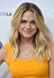 Lorraine Pattison (lorrainepattiso) — профиль