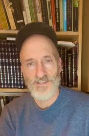 It's time to discover the vibrant world of contemporary klezmer with the  dynamic clarinet–accordion duo of Michael Winograd and Ira Khonen Temple,  live at the JCCSF! Witness two performers at the height