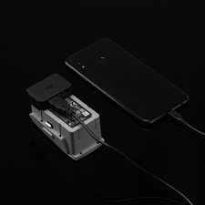 The best power bank for you depends on what you need to charge and how much juice you need away from the mains. Dji Mavic Air 2 Air 2s Akku Auf Power Bank Adapter Zubehor Intelligent Flight Battery Drohnenstore24 Minicopter Multicopter Warmebildsysteme