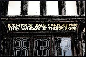 Richard Dale Carpenter Made These Windows By The Grace Of God At National Trust Property Little Moreton Hall Congleton Little Moreton Hall Bay Window Castle