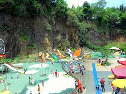 Lokasi Waterboom Yang Seru Dikunjungi Saat Akhir Pekan Di Bandung Info Wisata Indonesia