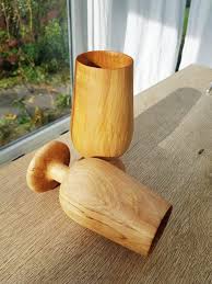 Couchtisch auf quoka.de mit einer kostenlosen kleinanzeige verkaufen. Bierglaser Aus Ahorn Bierglaser Glas Drechseln