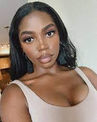 Tanisha Phelps's Instagram, Twitter & Facebook