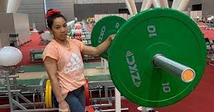 Chanu is the first indian to win silver at the 2020 tokyo olympics in the women's 49kg weightlifting event on saturday, 24 july 2021. Jiilfalx9nt6um