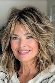 Leann Sexton's Instagram, Twitter & Facebook