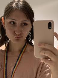 Beatriz Duke's Instagram, Twitter & Facebook