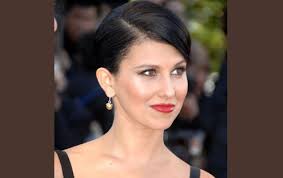 Alec and hilaria baldwin have been married since 2012 and just had their fifth child. Hilaria Baldwin Bio Net Worth Married Age Wiki Height