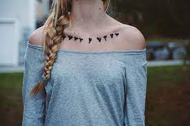 Pin By Courtney Kirsch On Tattoos Piercings Tooth Tattoo Shark Tooth Tattoo Dating Fashion