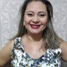 Janet Molinari's Instagram, Twitter & Facebook