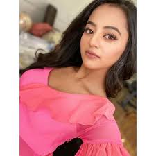 pin on helly shah