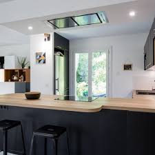 Renovation D Une Cuisine Noire Et Bois Avec Travaux D Ouverture Cuisine Noire Et Bois Cuisine Salle A Manger Cuisine Noire