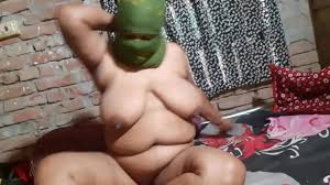 Nokar Malkin और सौतेली माँ के असली देसी सेक्स वीडियो - XNXX.COM