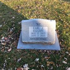 Blommor till Earl Joseph “EJ” Eggert