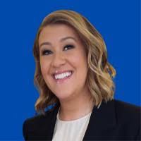 Penny Hogan's Instagram, Twitter & Facebook