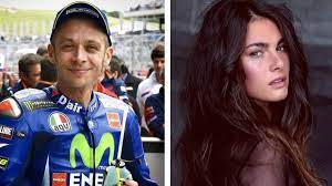 Ma francesca sofia novello legge come un bimbo delle elementari che recita una poesia alla recita di natale #francescasofianovello #sanremo2020. Valentino Rossi Relacionado Con La Modelo Francesca Sofia Novello As Com