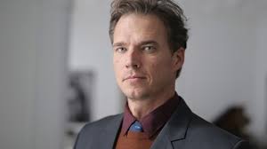 Egotistical Professor Announces New Pronouns: I/Me/My » dnatured journal