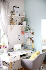 Here are some home office ideas for every budget: Pin On Wohnzimmer Wandgestaltung