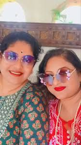 We are a Kolkata based ladies group.We organise meetups,OneDayOuting,  Rajbari trip, long trip. if u want to join...ping me in mesngr or Comment  plz.., Join us👇, ...