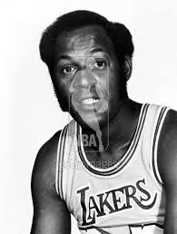 Lakers are now 12-4 💛💜 #basketball #ballislife